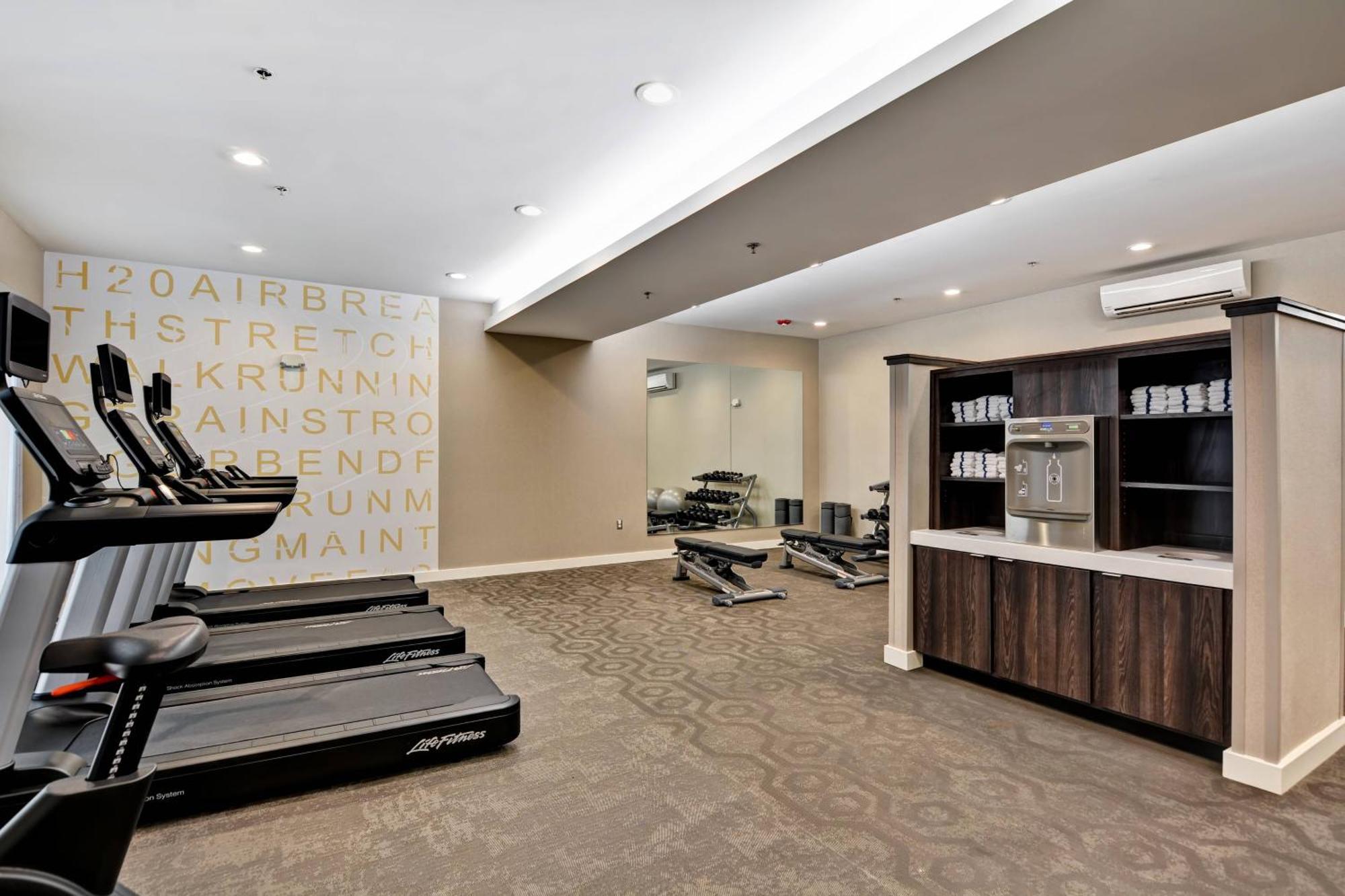 Residence Inn By Marriott Cleveland Airport/Middleburg Heights Eksteriør bilde