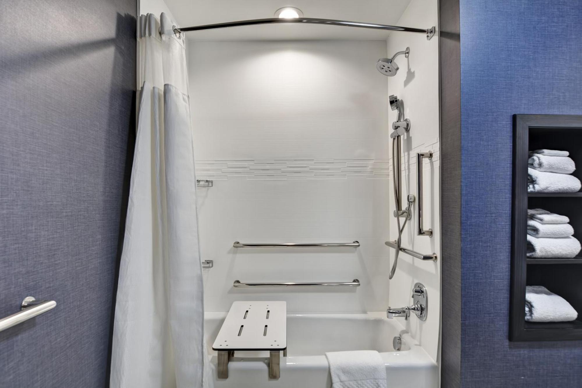 Residence Inn By Marriott Cleveland Airport/Middleburg Heights Eksteriør bilde